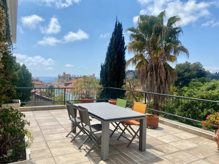 Nice Le Port – superbe 4/5p avec terrasse, cave et garage