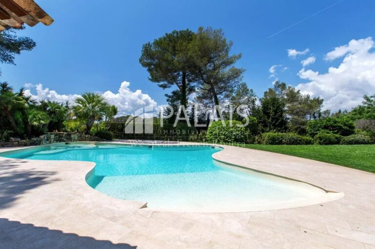 RARE – MOUANS-SARTOUX // Propriété d’Exception – 13 Pièces – 540 m² // Parc Paysager de +1 Hectare – Piscine – Pool House – Vue Château – Calme Absolu